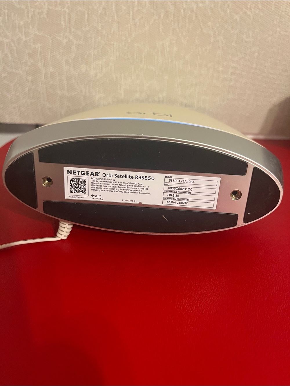 NETGEAR Orbi WiFi Router RBR850 & Orbi Satellite RBS850 - Picture 3 of 5